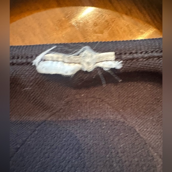 Gymshark Long Sleeved Crop Top- approx. Small - Picture 3 of 4